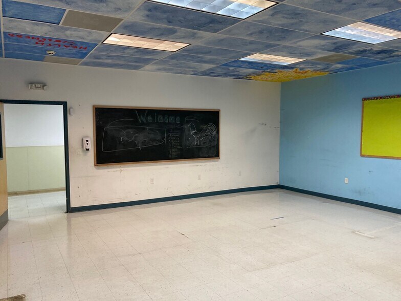 More Photos Of 1148-1150 Springfield Ave, Irvington Medical For Lease