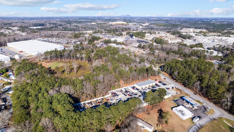 More Photos Of 8661 Covington Hwy SW, Conyers Auto Repair For Sale