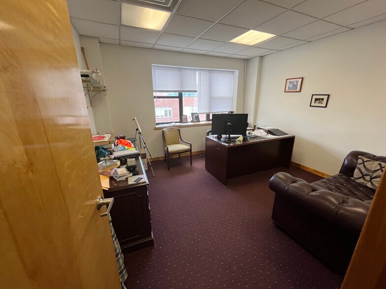 More Photos Of 260 51st St, Brooklyn Flex For Lease
