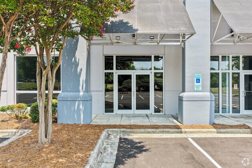 More Photos Of 4198 Eagle Hill Dr, High Point Unknown For Lease