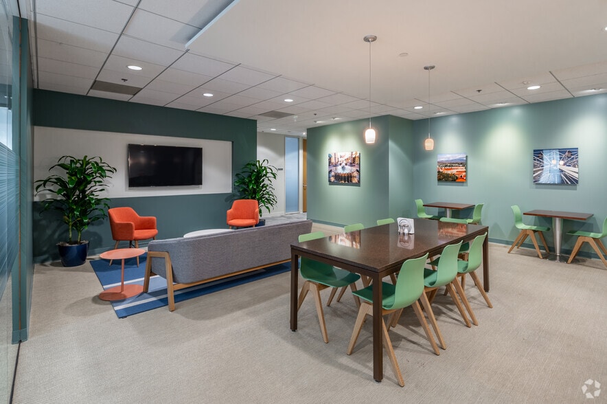 More Photos Of 100 Spectrum Center Dr, Irvine Office For Lease