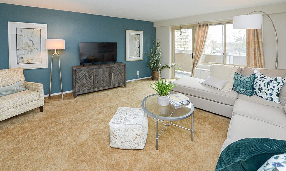 More Photos Of 3005 Chapel Ave, Cherry Hill Apartments For Sale