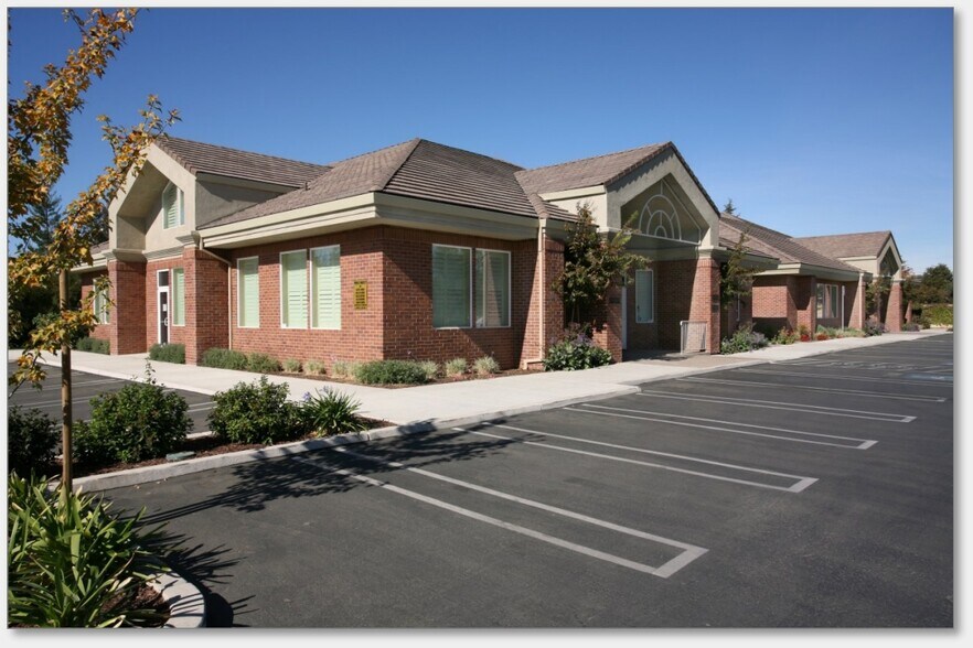 More Photos Of 4213 Dale Rd, Modesto Office For Lease