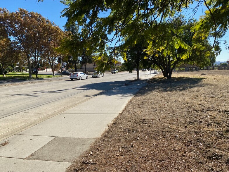 More Photos Of 2445 N Towne Ave, Pomona Land For Sale