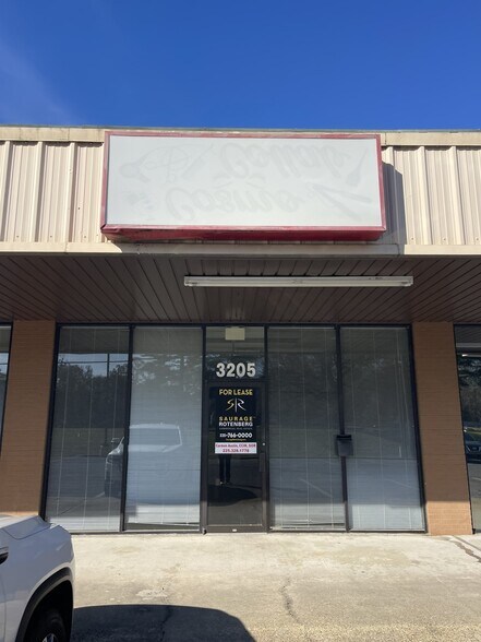 More Photos Of 280 Main St, Baker Unknown For Lease