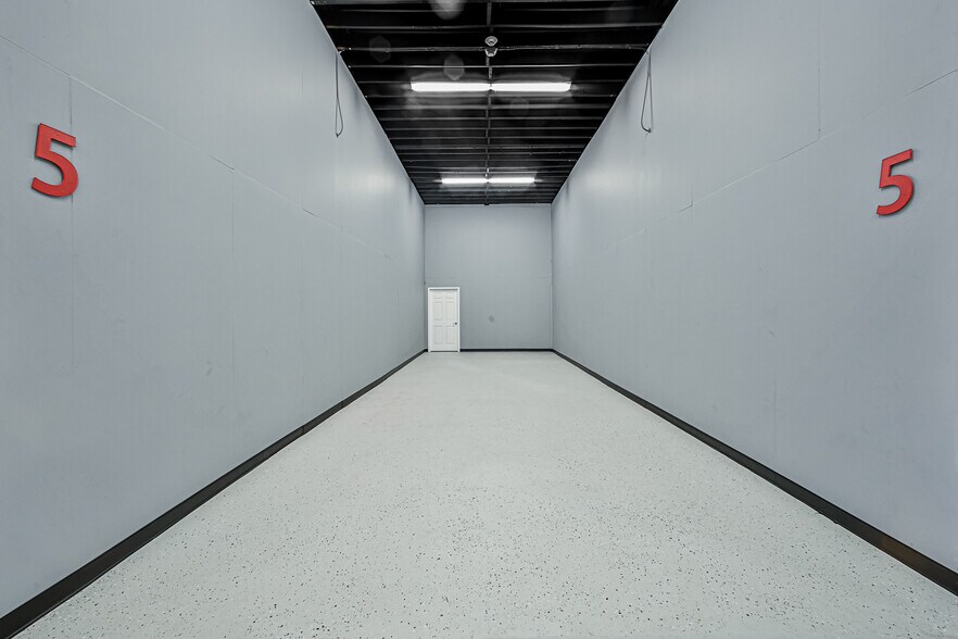 More Photos Of 102 S Shaver St, Pasadena Warehouse For Lease