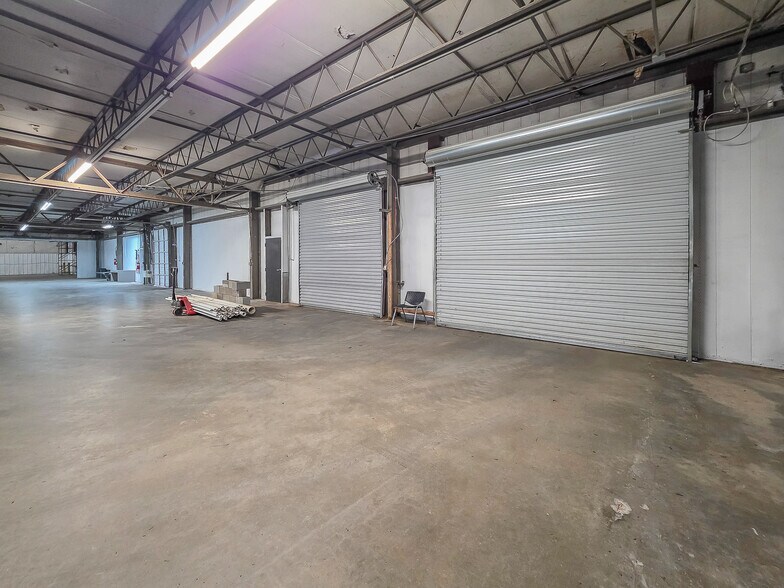 More Photos Of 3800 New McEver Rd, Acworth Warehouse For Lease
