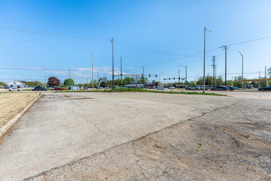 More Photos Of 1801 Army Trail Rd, Addison Land For Sale