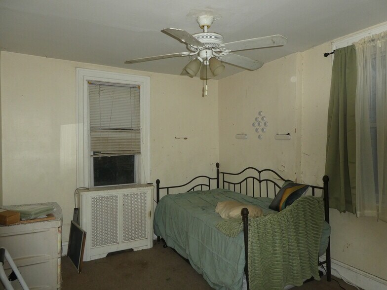 More Photos Of , Philadelphia Unknown For Sale