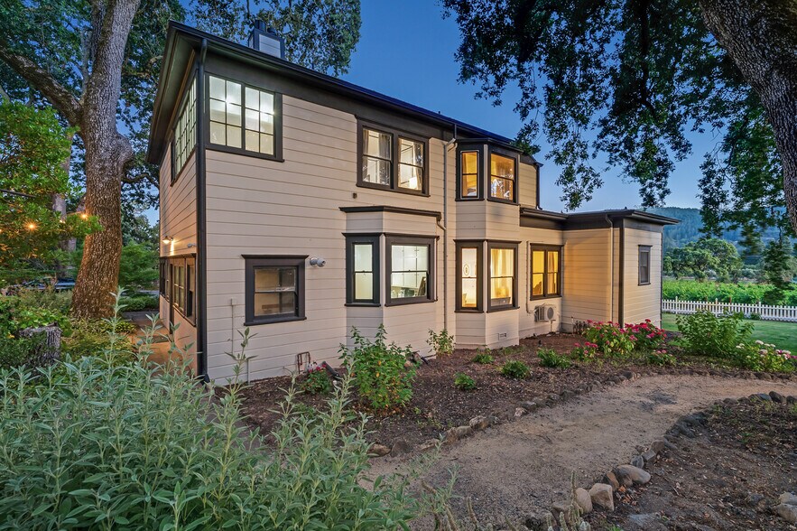 More Photos Of 125 Cristo Ln, Santa Rosa Specialty For Sale