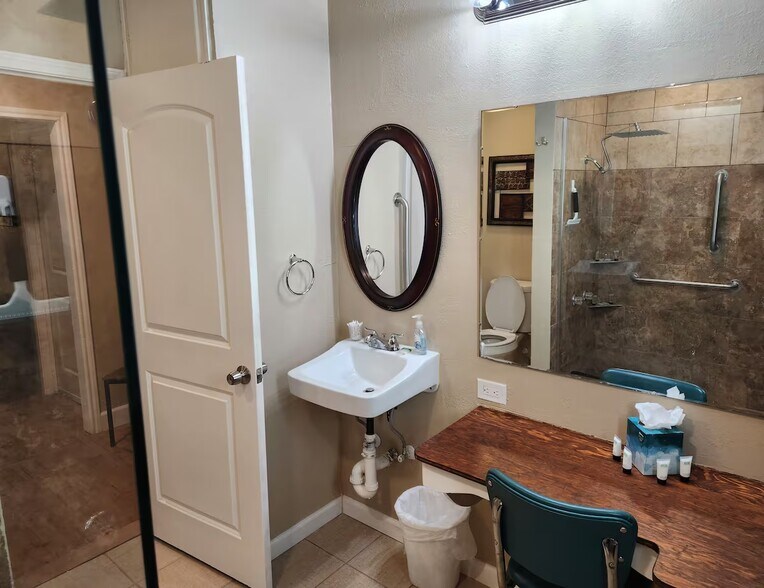 More Photos Of , Lubbock Multifamily For Sale