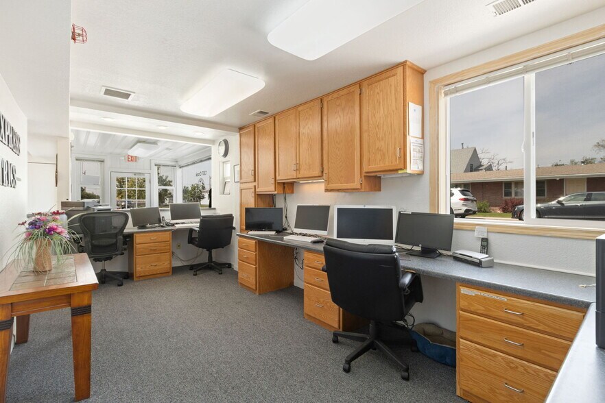 More Photos Of 1307 Crook Ave, Cheyenne Medical For Sale