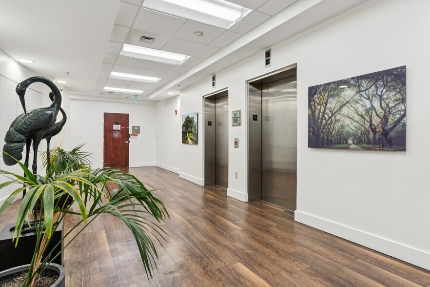 More Photos Of 3875 Faber Place Dr, North Charleston Medical For Lease