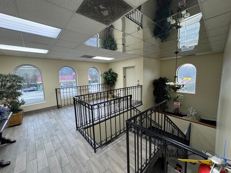 More Photos Of 3079 SW Campbellton Rd, Atlanta Medical For Sale