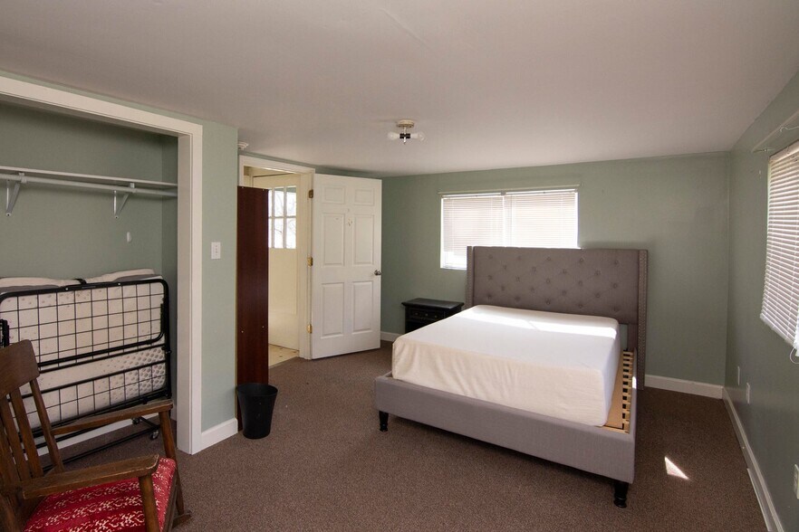 More Photos Of 158 Academy Lane Dr, Pence Springs Hotel For Sale