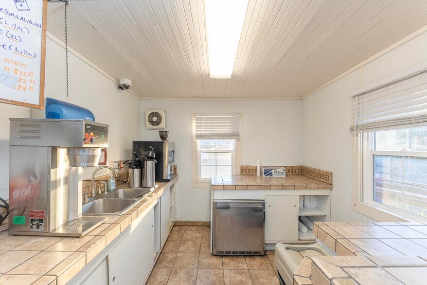 More Photos Of 7921 Moss Landing Rd, Moss Landing Restaurant For Sale