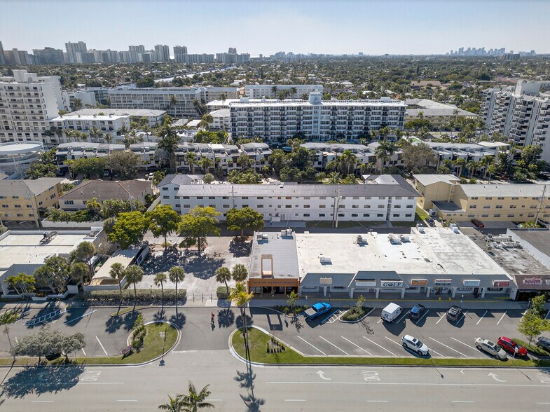 More Photos Of 3050 E Commercial Blvd, Fort Lauderdale Office For Sale