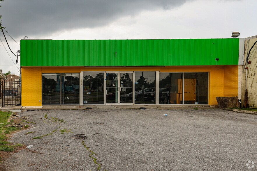 Primary Photo Of 5250 Veterans Blvd, Metairie Freestanding For Lease