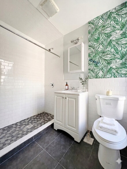 More Photos Of 2850 W 17th St, Brooklyn Apartments For Sale