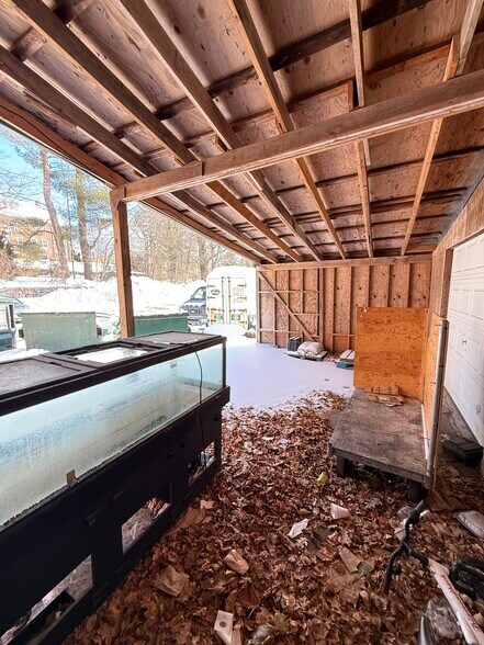 More Photos Of 98 Main St, Westerly General Retail For Lease