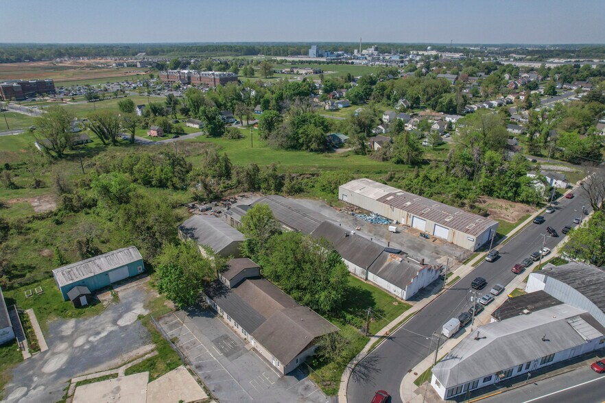 More Photos Of 12 Lincoln St, Dover Warehouse For Sale