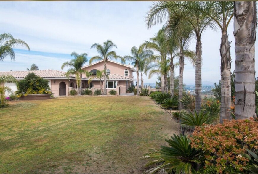 More Photos Of 12212 Old Stone Rd, Poway Assisted Living For Lease