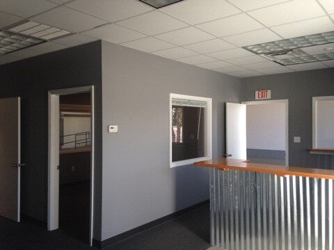 More Photos Of 1418 Harbin Cir, Valdosta Warehouse For Lease