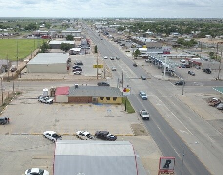 More Photos Of 617 S Main St, Seminole Restaurant For Sale