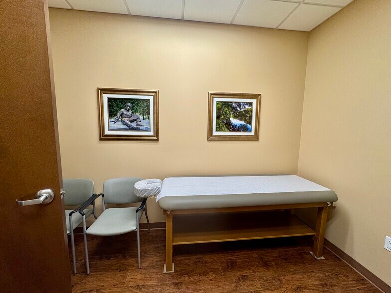 More Photos Of 3003 Claire Ln, Jacksonville Medical For Lease