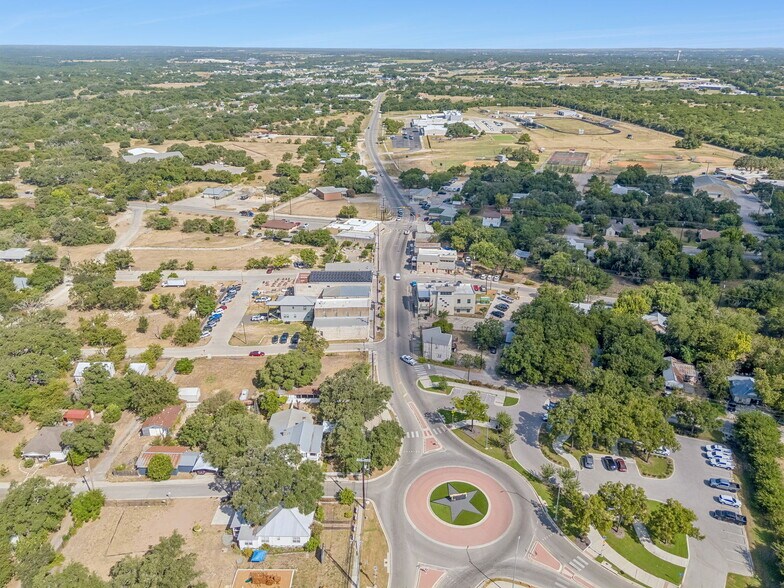 More Photos Of 923 Main St, Liberty Hill Convenience Store For Sale