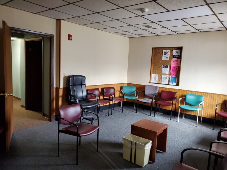 More Photos Of 2282 Elmwood Ave, Kenmore Medical For Lease