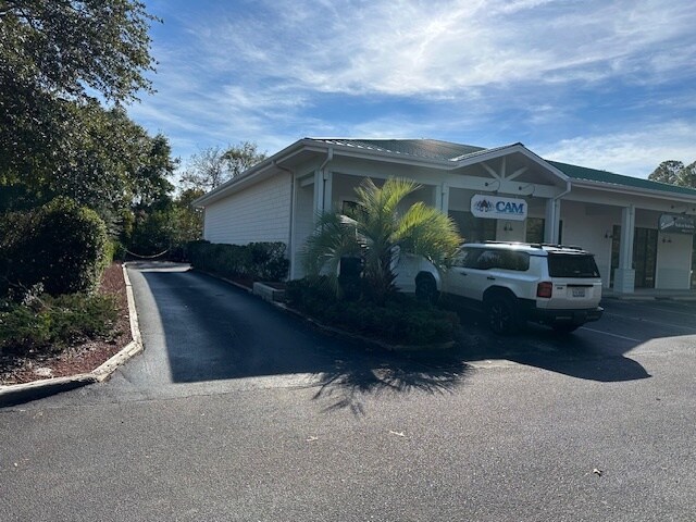 More Photos Of 790 Sunset Blvd, Sunset Beach Office For Lease