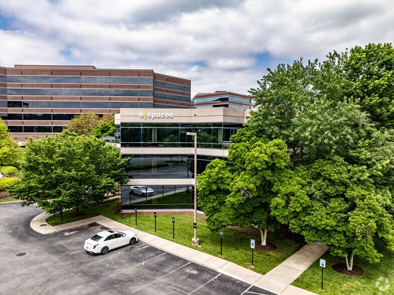 More Photos Of 1 Burton Hills Blvd, Nashville Office For Lease