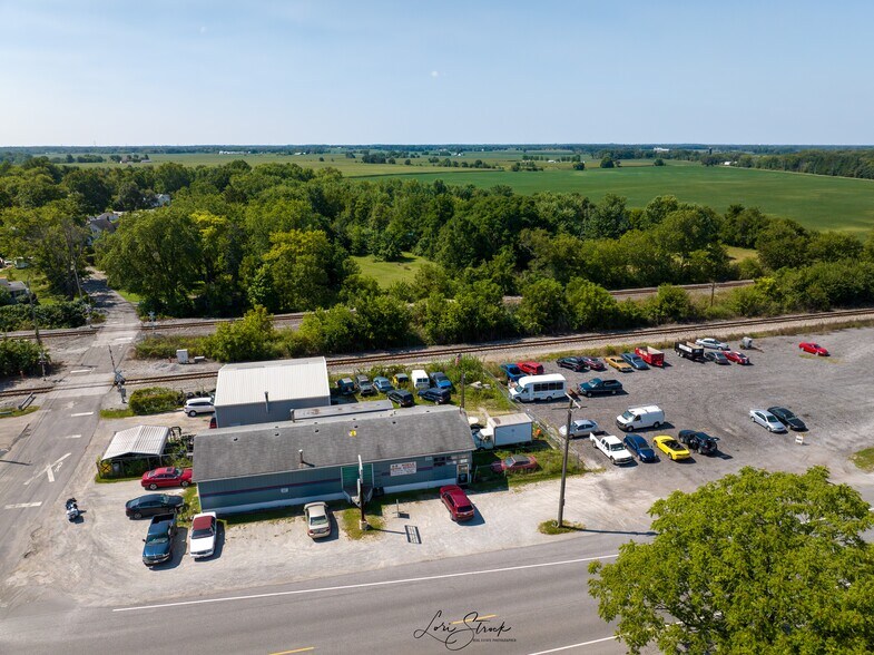 More Photos Of 300 Railroad Ave, Wheeler Auto Repair For Sale