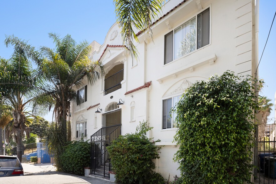 Primary Photo Of 311 S Witmer St, Los Angeles Apartments For Sale