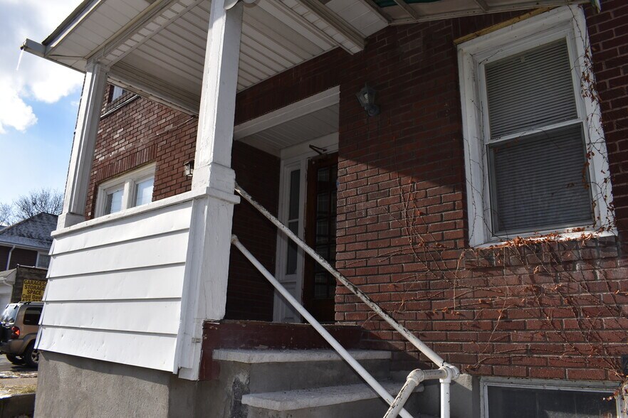 More Photos Of 327 Main St, Binghamton Apartments For Sale