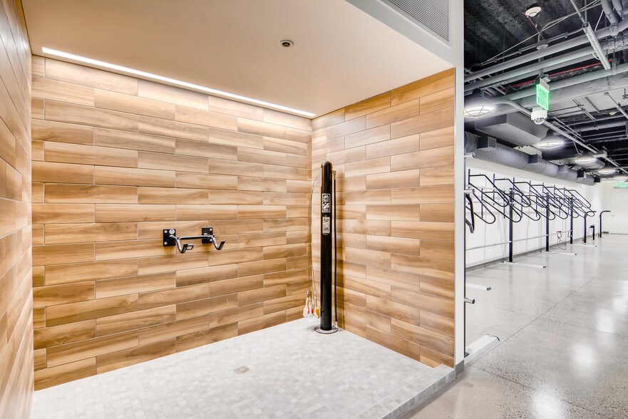 More Photos Of 1211 SW 5th Ave, Portland Office For Lease