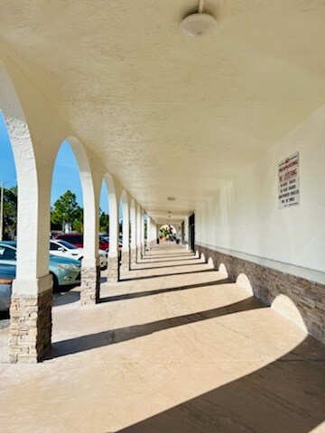 More Photos Of 7345 Jackson Springs Dr, Tampa Office For Lease