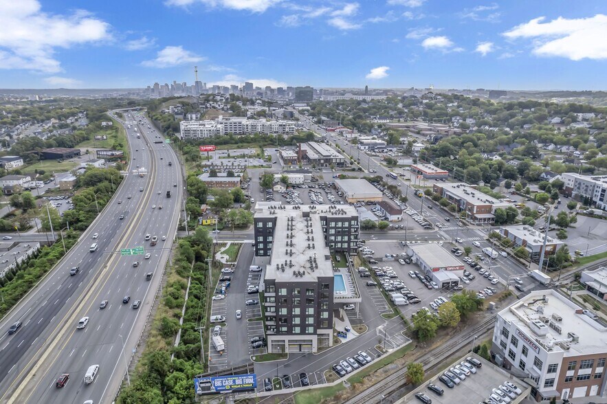 More Photos Of 345 40th Ave N, Nashville Restaurant For Lease