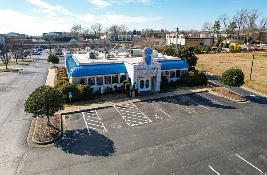 More Photos Of 1004-1046 Mebane Oaks Rd, Mebane Unknown For Lease