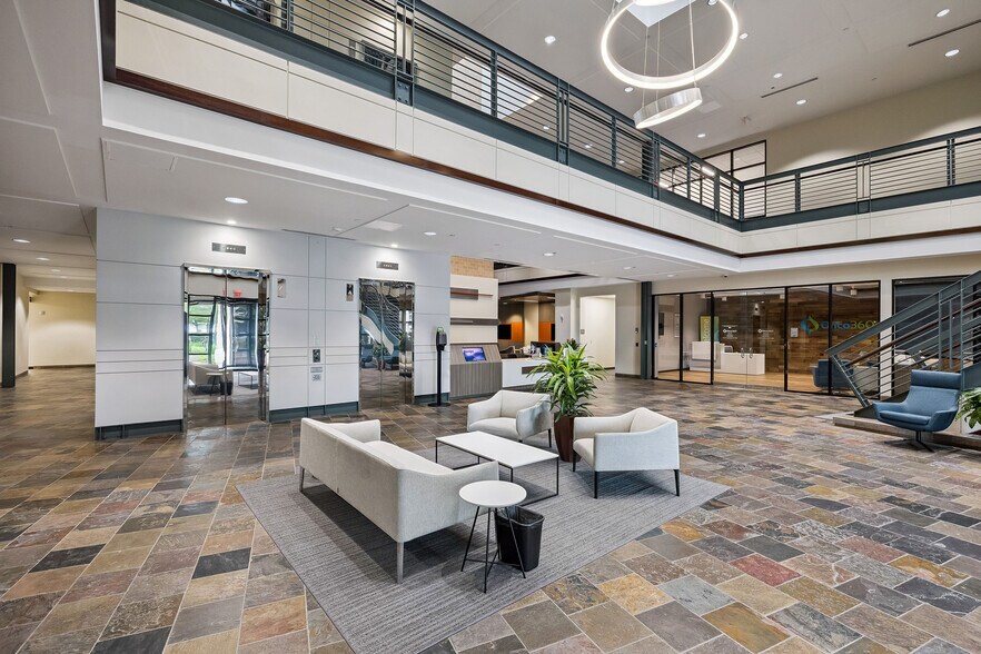 More Photos Of 4700 W Sam Houston Pky N, Houston Office For Lease