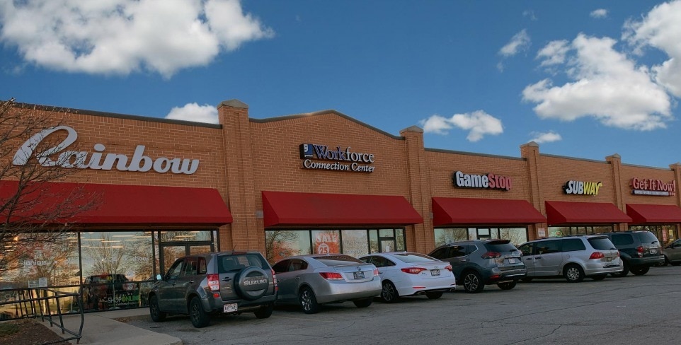 Primary Photo Of 3901-3925 N Richards St, Milwaukee Unknown For Lease