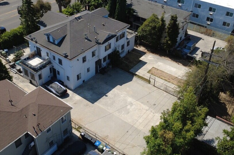 More Photos Of 2241 Crenshaw Blvd, Los Angeles Apartments For Sale