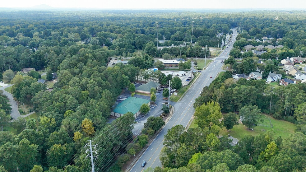 More Photos Of 3980 Shallowford Rd, Marietta Office For Sale
