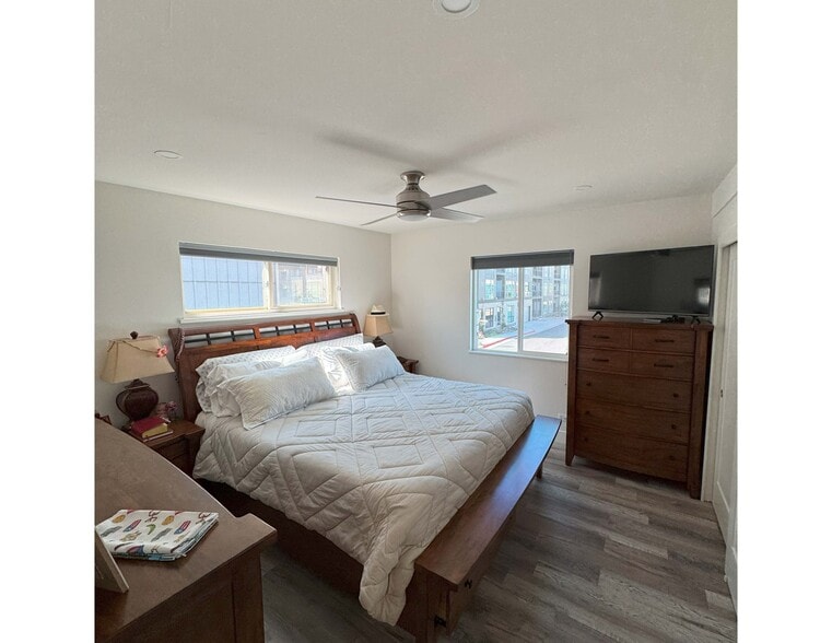 More Photos Of 3600 S Jason St, Englewood Warehouse For Sale