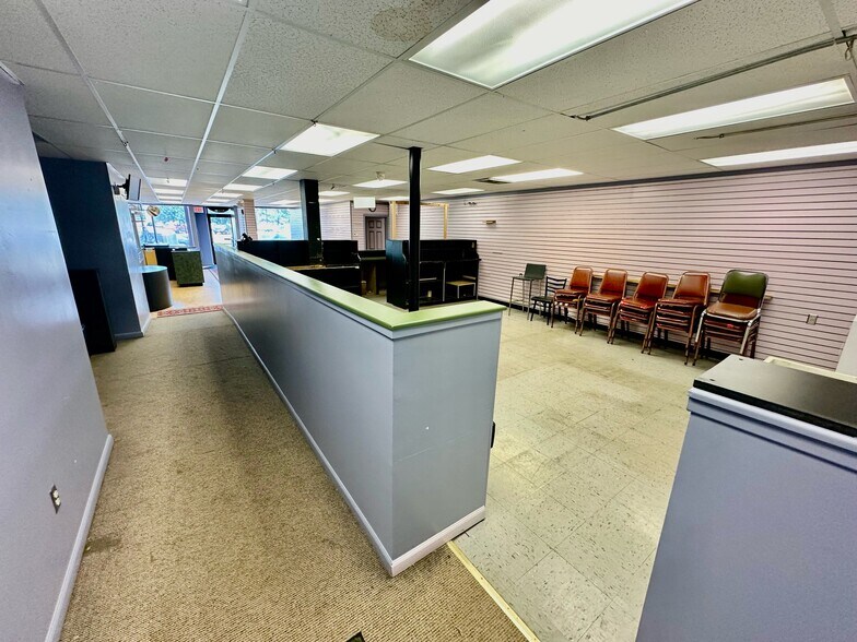 More Photos Of 1409 Milton Ave, Solvay Storefront For Sale