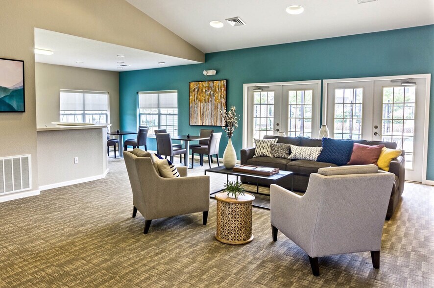 More Photos Of 230 McMillan Ct, Cortland Apartments For Sale
