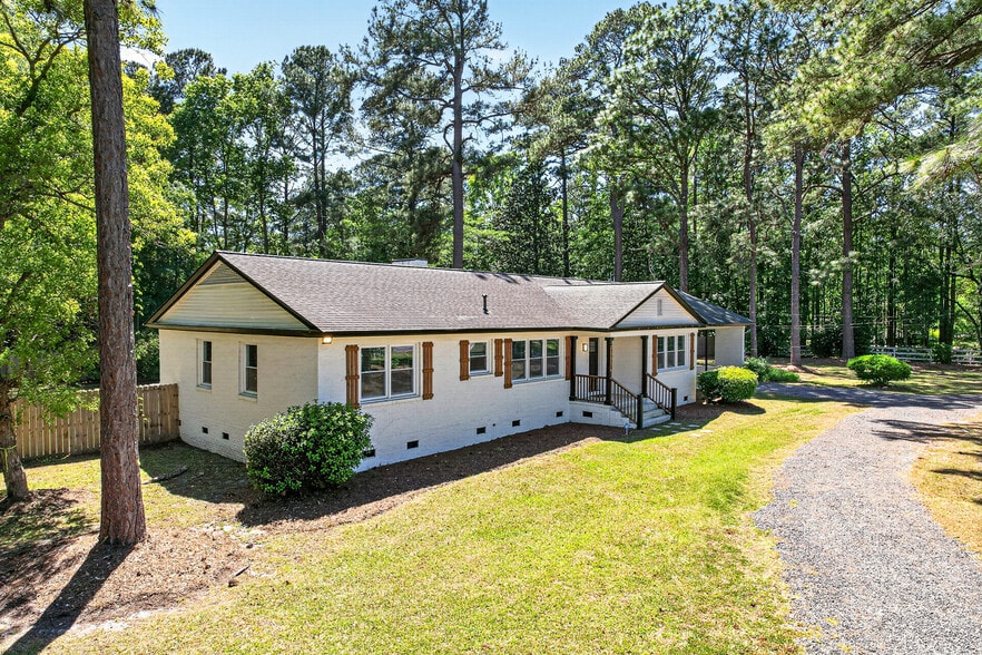 More Photos Of 1120 Central Ave, Summerville Office For Sale