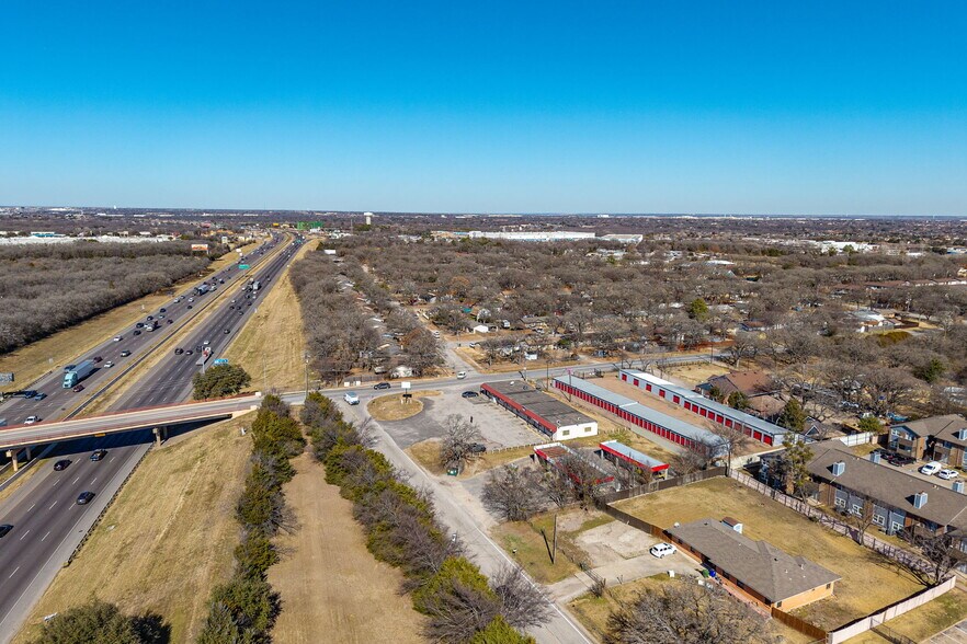 More Photos Of 3300 Shepherd Ln, Balch Springs Freestanding For Sale