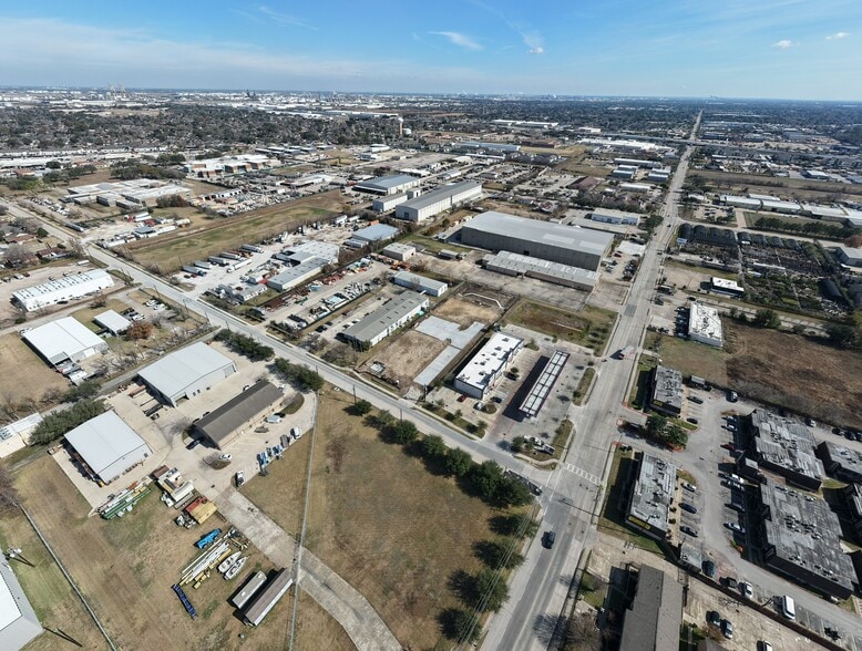 More Photos Of 2077 Magnolia Dr, Pasadena Industrial For Sale